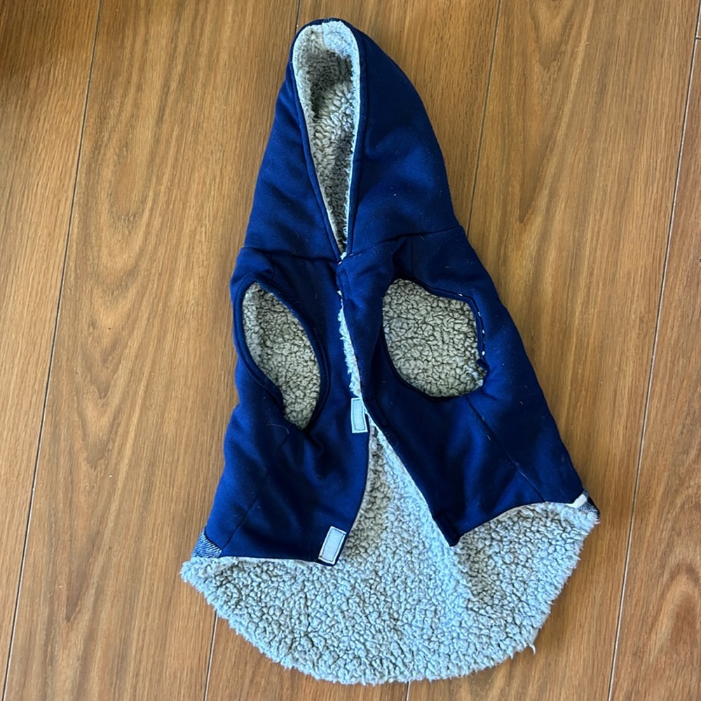Dog jacket - Picture 2 of 3